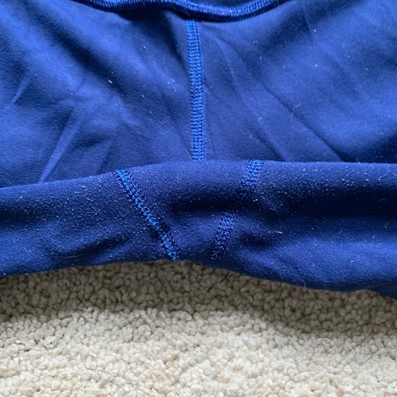 Lululemon Reversible Leggings - Picture 5 of 7